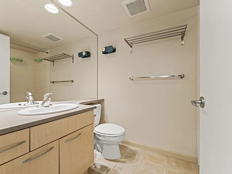 4888 Hazel St #902 — Photo 14