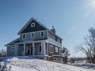 3352 Circle Bluff Trl, Faribault, MN 55021