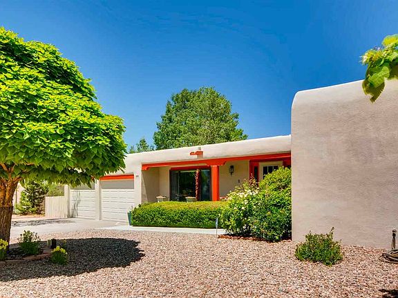 2nd image of 2522 Camino Alfredo