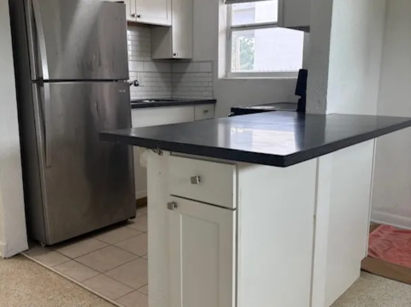 227 W Blue Heron Blvd, West Palm Beach, FL 33404