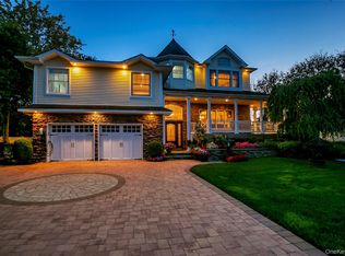 3 Saint Lawrence Place, Jericho, NY 11753