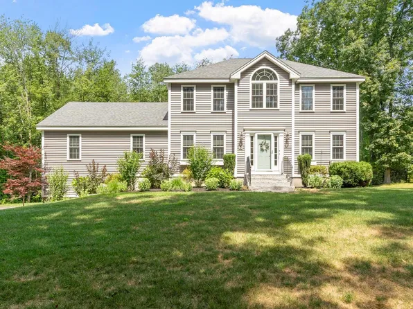 95 Prescott St, Rutland, MA 01543
