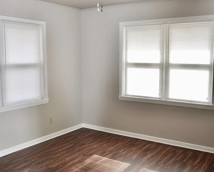 1434 W Water St — Photo 13
