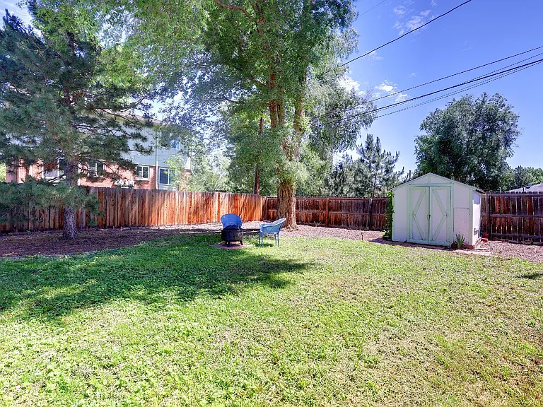 6102 S Spotswood St — Photo 40