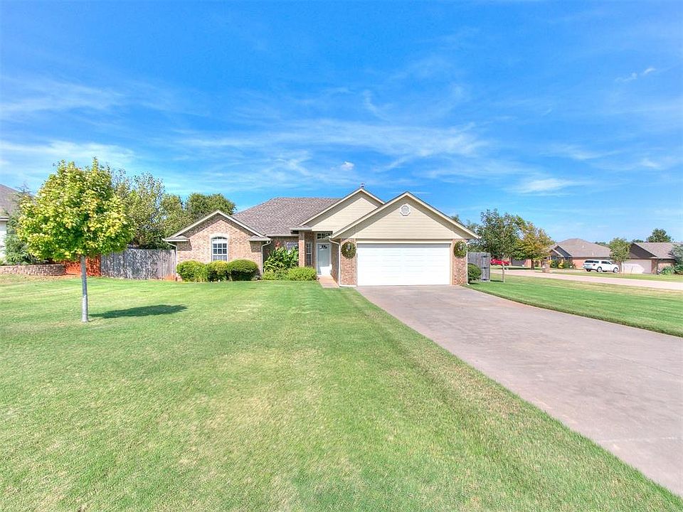 1st image of 1253 Misty Dr NW