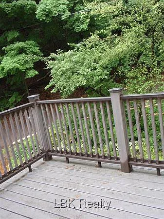 67 Trowbridge Ave — Photo 15