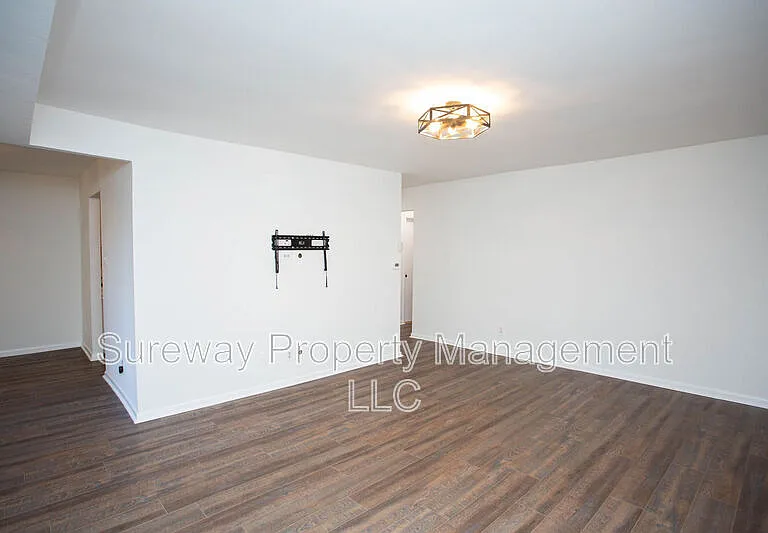 125-5 Echelon Rd — Photo 3
