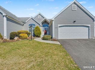 555 Mohave Circle #555, Shelton, CT