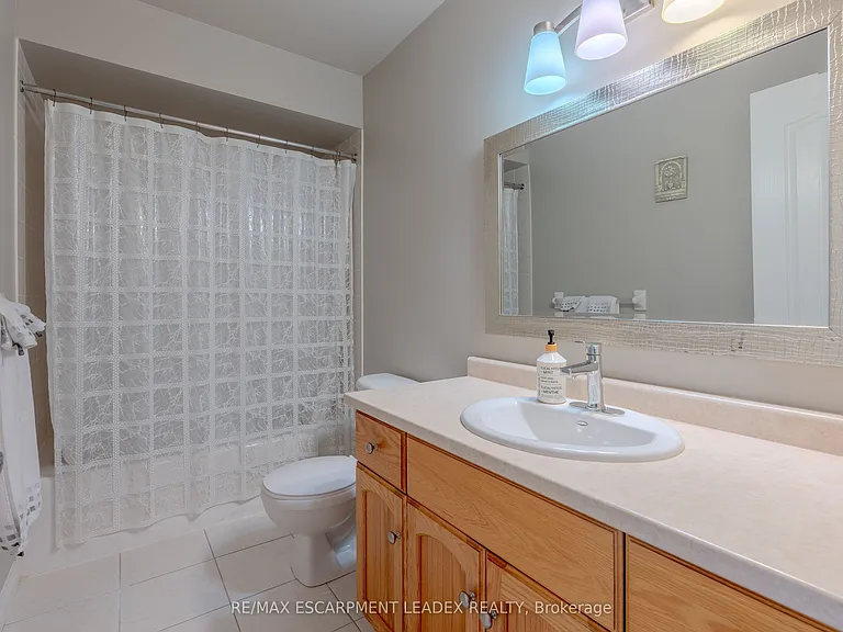 26 Olivia Pl — Photo 13