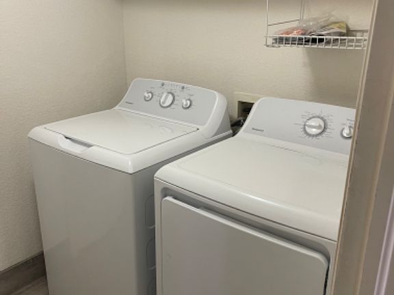 5th image of 7560 Luz De Lumbre Ave