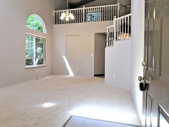 3rd image of 8416 NE 15th St