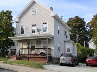977 Dwight St FLOOR 2, Holyoke, MA 01040