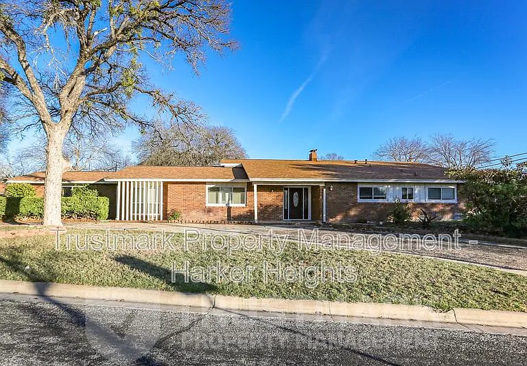 101 Highland Oaks Dr #HIGH101 — Photo 1