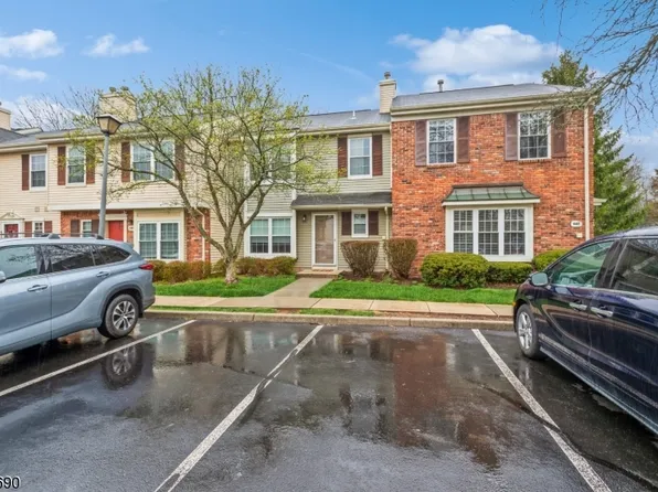 441 Aldeburgh Ave, Franklin Twp., NJ 08873