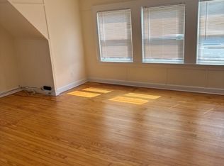 16 Summit Ave APT 3, Summit, NJ 07901