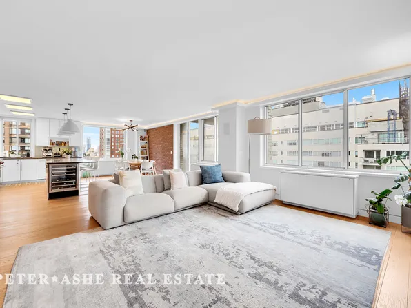 220 East 65th Street 21LMN image 2 of 23