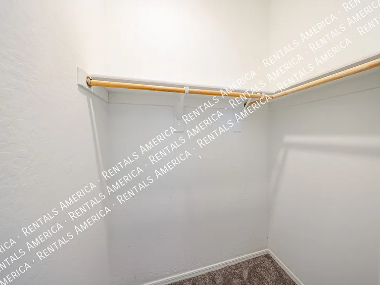 5211 W Leodra Ln — Photo 14