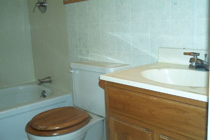 3rd image of 17 TENENDAHO Lane