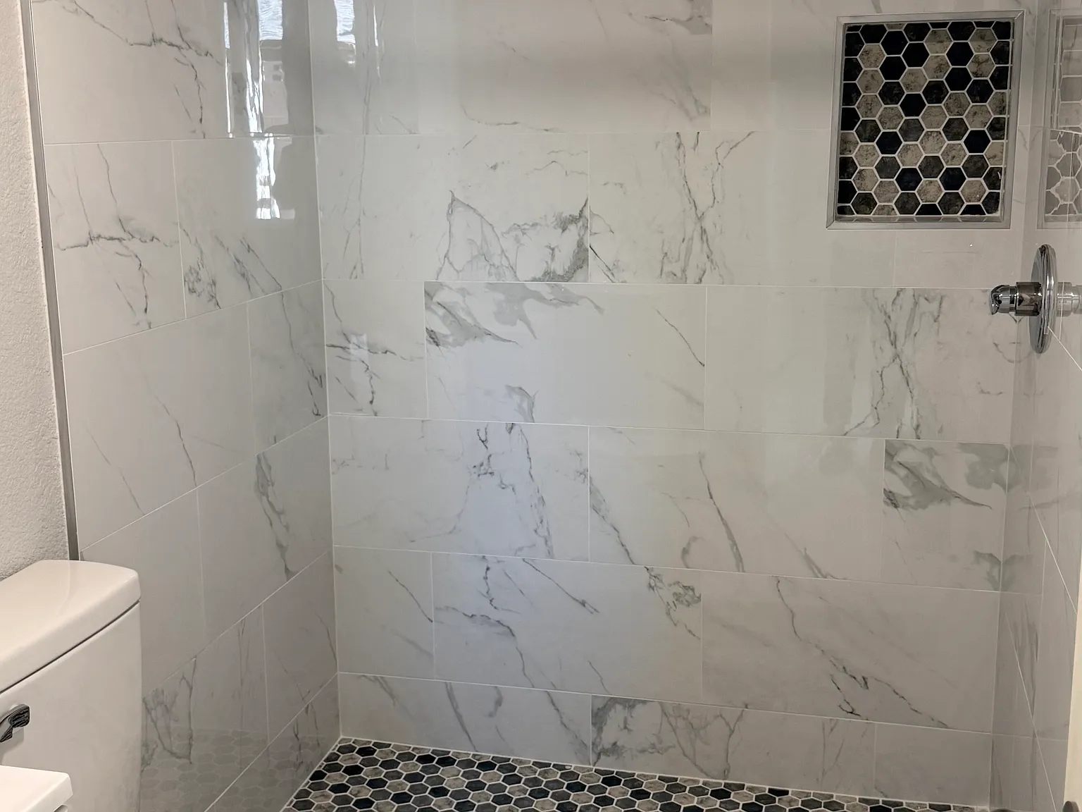 Studio, $1,100 — Photo 2