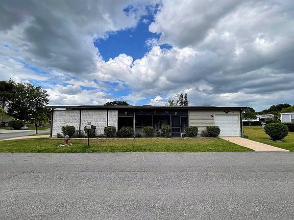 4th image of 14104 Lindrick Ct #1031