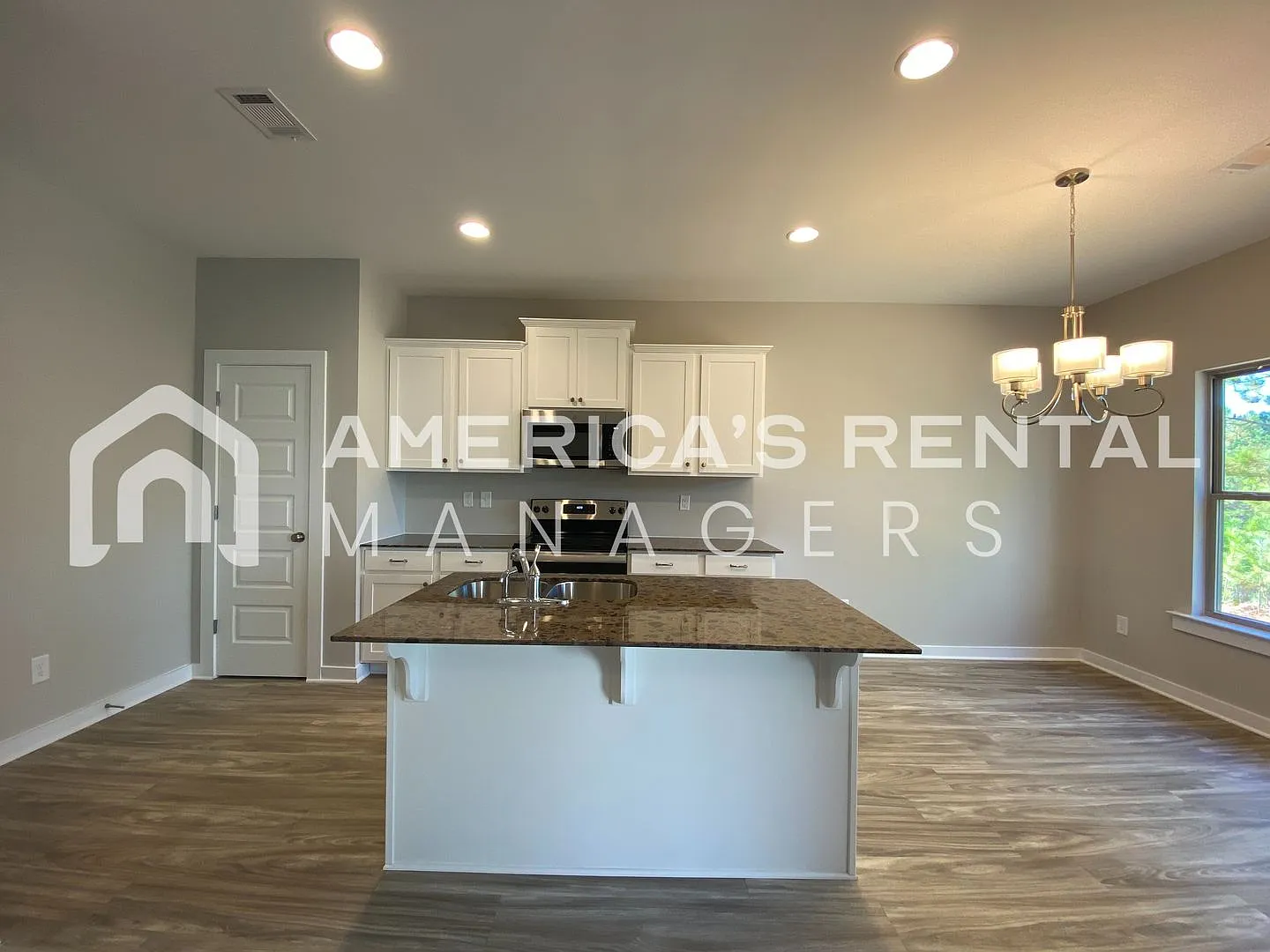 Home for Rent in Brookwood, AL! Available to View Now! — Photo 3