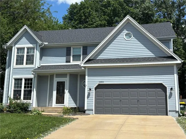 15801 Maple St, Overland Park, KS 66223