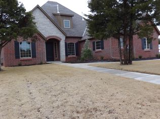 9308 NW 95th St, Yukon, OK 73099