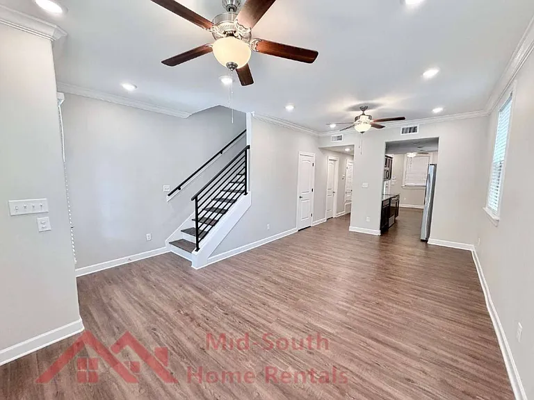82 N Rembert St — Photo 8