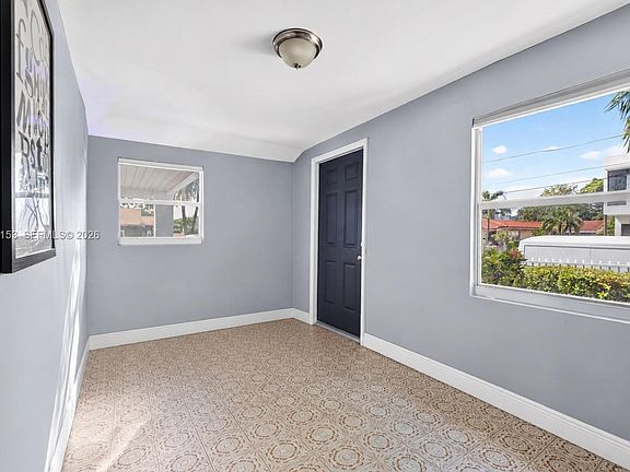 3rd image of 1120 SW 12th St