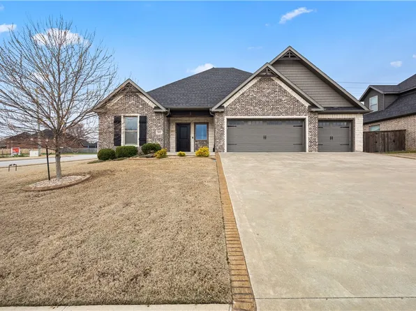 502 SW Ramsey Ln, Bentonville, AR 72712