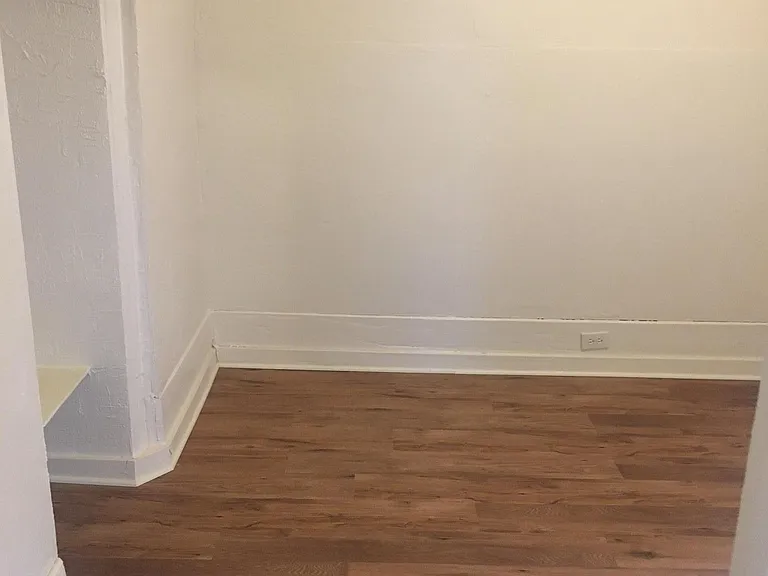 372 Cliff Mine Rd #1 — Photo 6