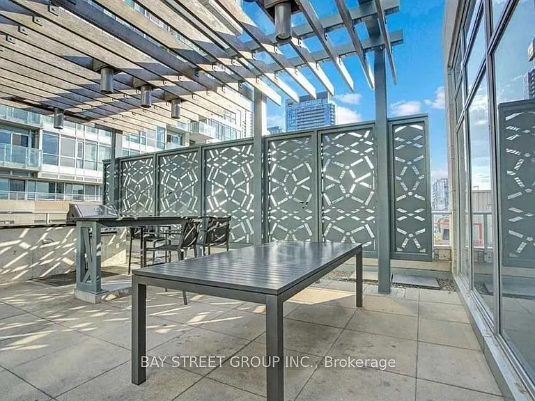 199 Richmond St W #203 — Photo 27