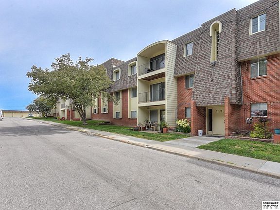 2nd image of 1231 S 121st Plz APT 211