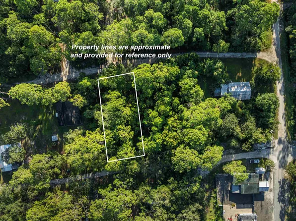 X Clark Dr, Panacea, FL 32346
