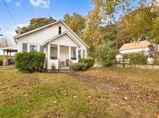 4 Benjamin Rd, Shirley, MA 01464