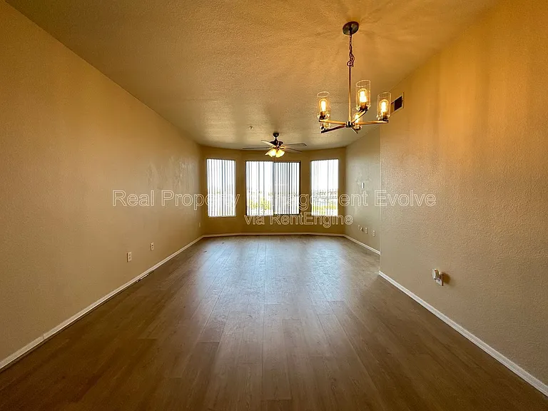 425 W Rio Salado Pkwy #317 — Photo 17