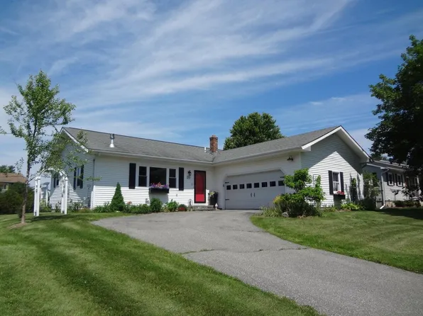 203 Pleasant Acres Drive, Williston, VT 05495