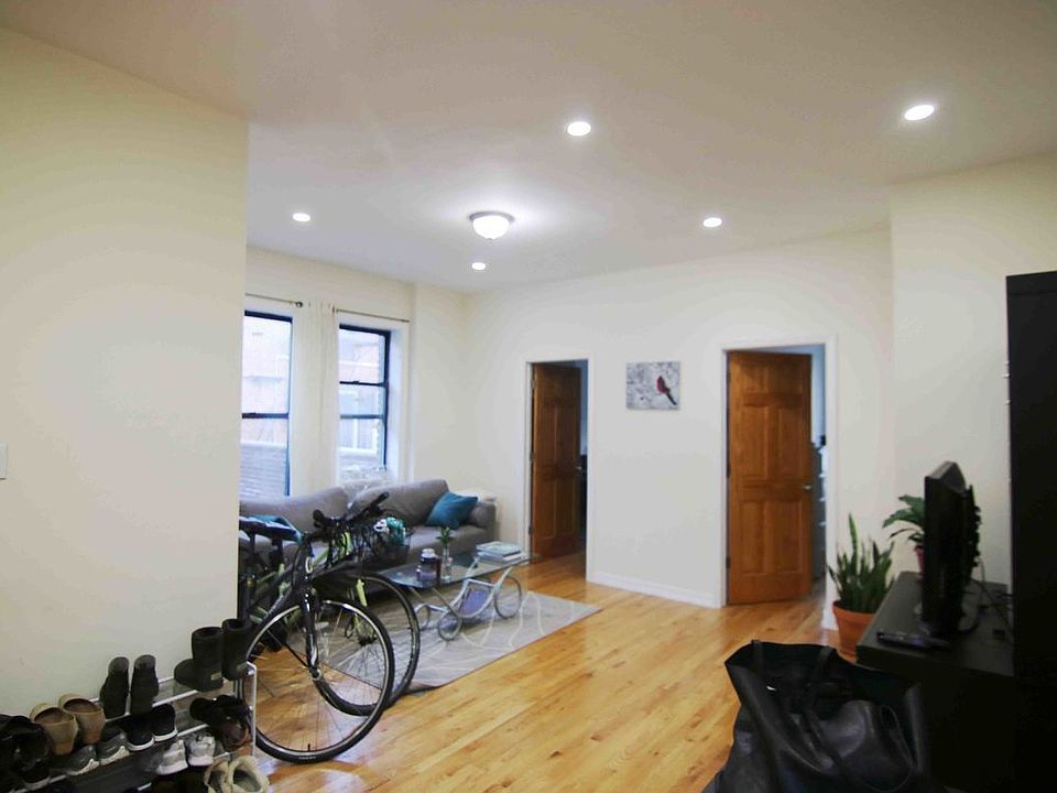 1st image of 321 Montgomery St APT 4