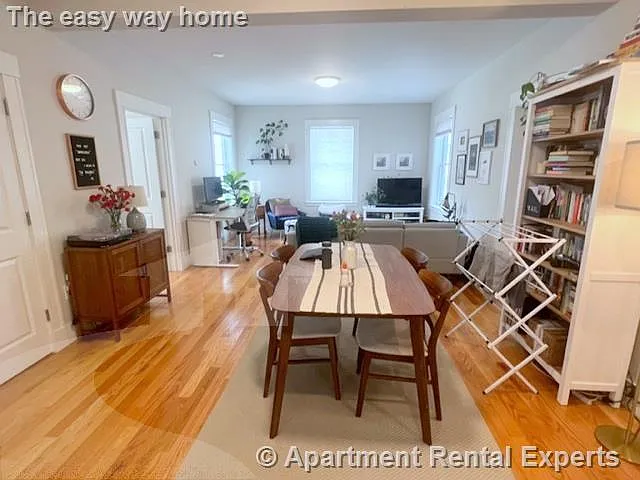 1 bed, 600 sqft, $3,200 — Photo 2