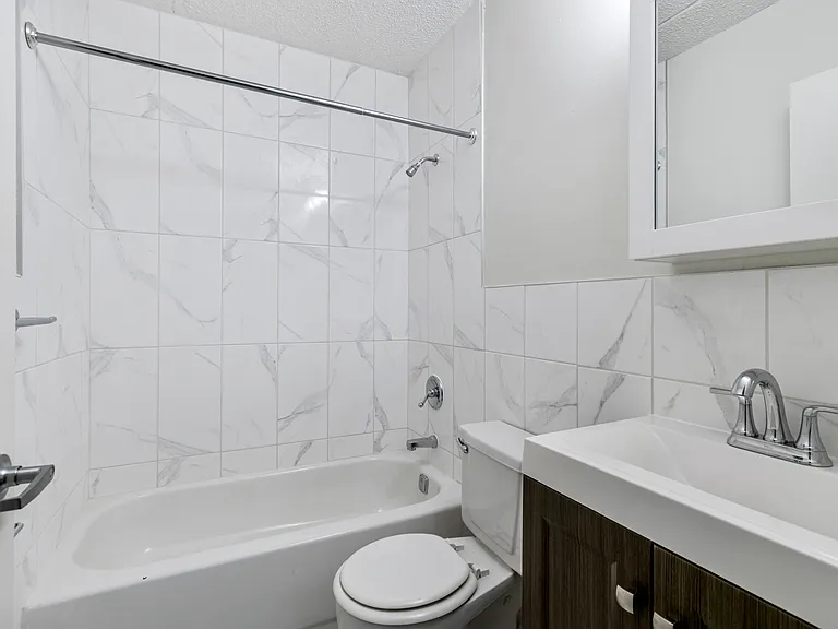 1425 Amsterdam Ave #6G — Photo 5