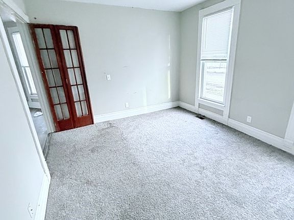 2nd image of 3216 Riverside Ave