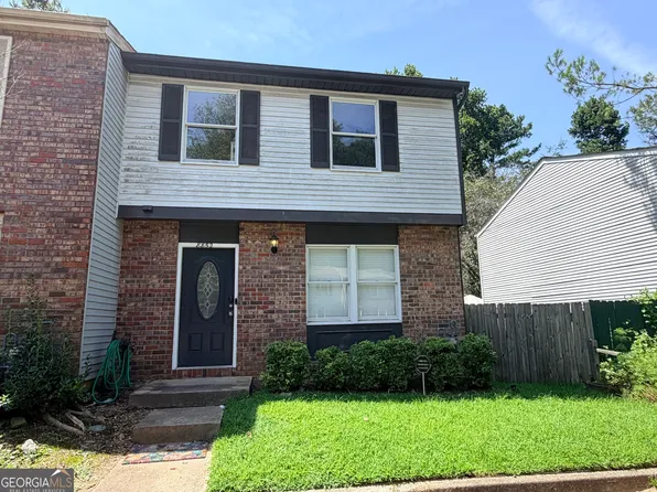 8852 Long Beach Cir, Sandy Springs, GA 30350