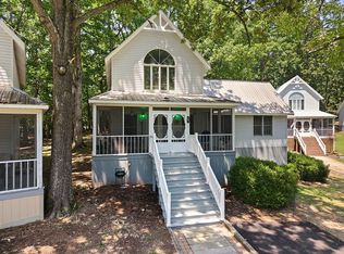 207 Hurst Haven Dr, Grand Rivers, KY 42045
