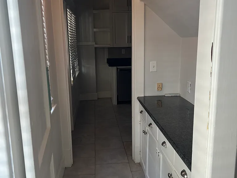 1640 Aberdeen St — Photo 2