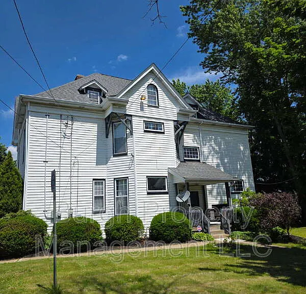 502 Walnut Ave #3 — Photo 1