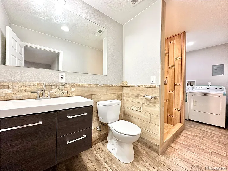49 S Marshall St #BASEMENT — Photo 12