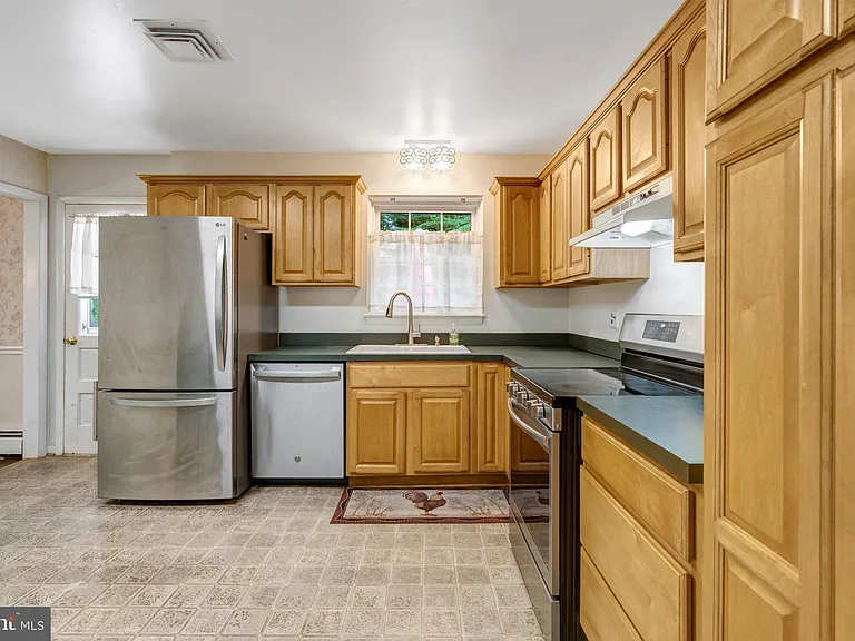 5315 Summit Dr — Photo 19