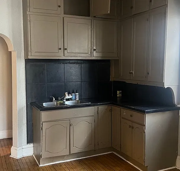 816 E Clarke St #1 — Photo 9