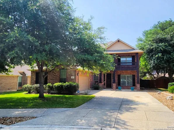 1013 Oak Park, Schertz, TX 78154