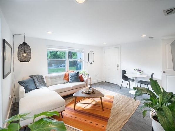 1119 Gunter St UNIT B